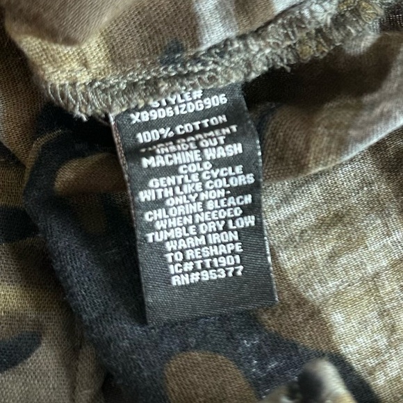 SANCTUARY Camo-Print Tie-Front Short Sleeve Tee - Picture 9 of 9